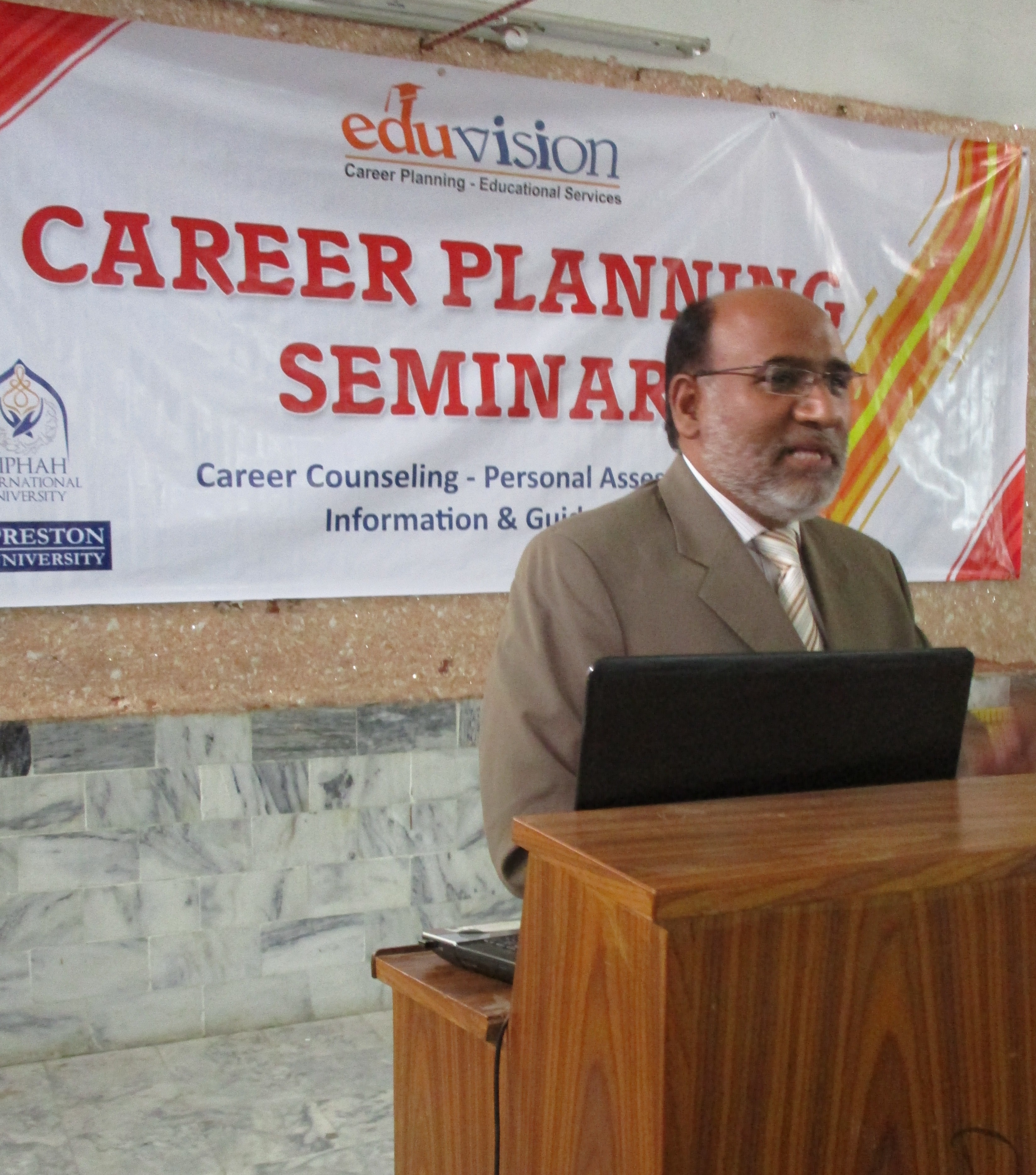 Eduvision conducted a Career Planning seminar at Government Girls Degree College Nowshera on Wednesday, 29 October, 2014